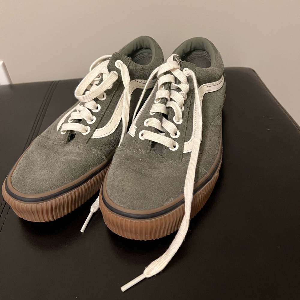 VANS Unisex Old Skool Embossed Gum Skate Shoes
